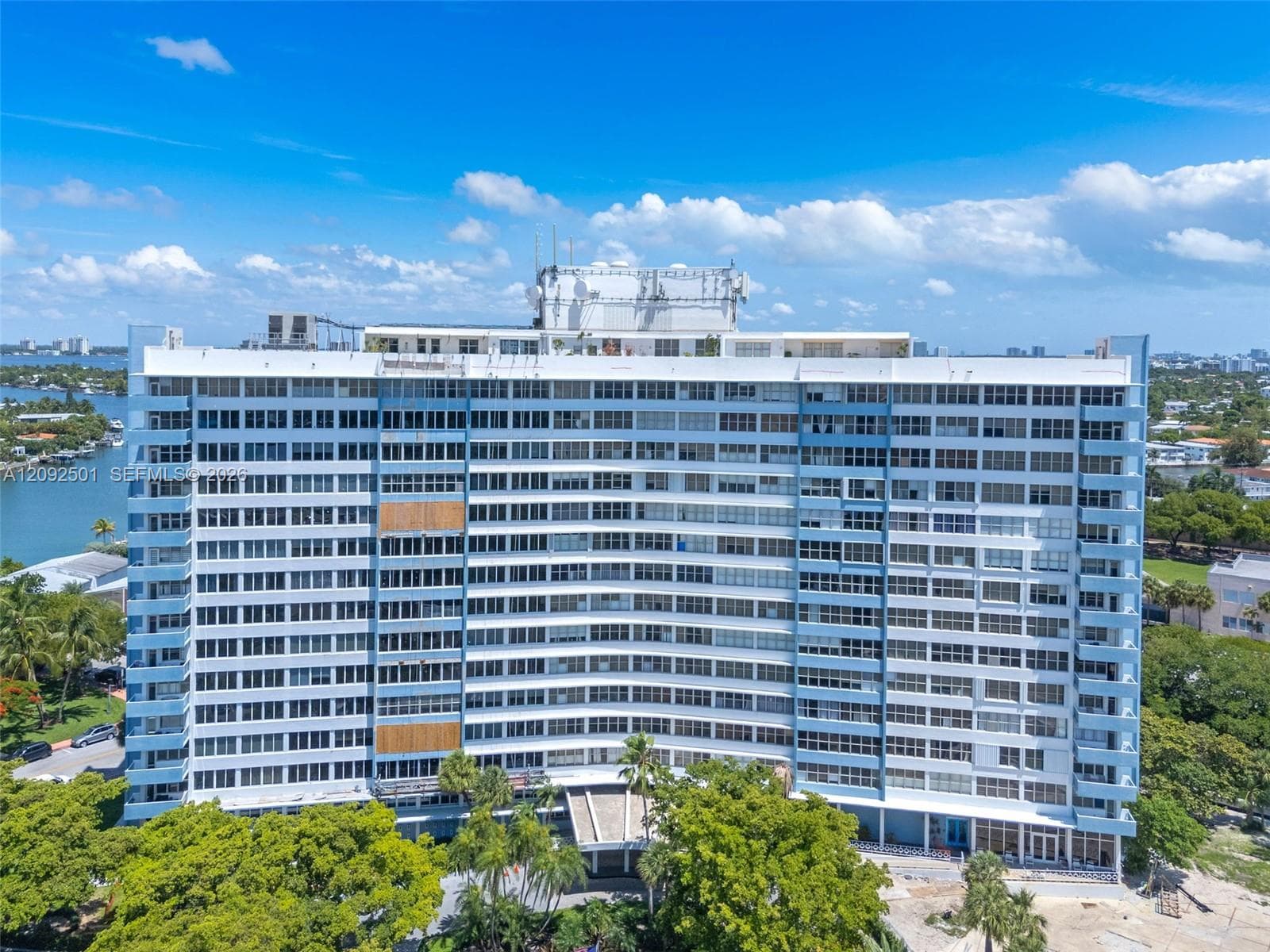 PARKVIEW POINT CONDO · #4G in Miami Beach - Photo 1