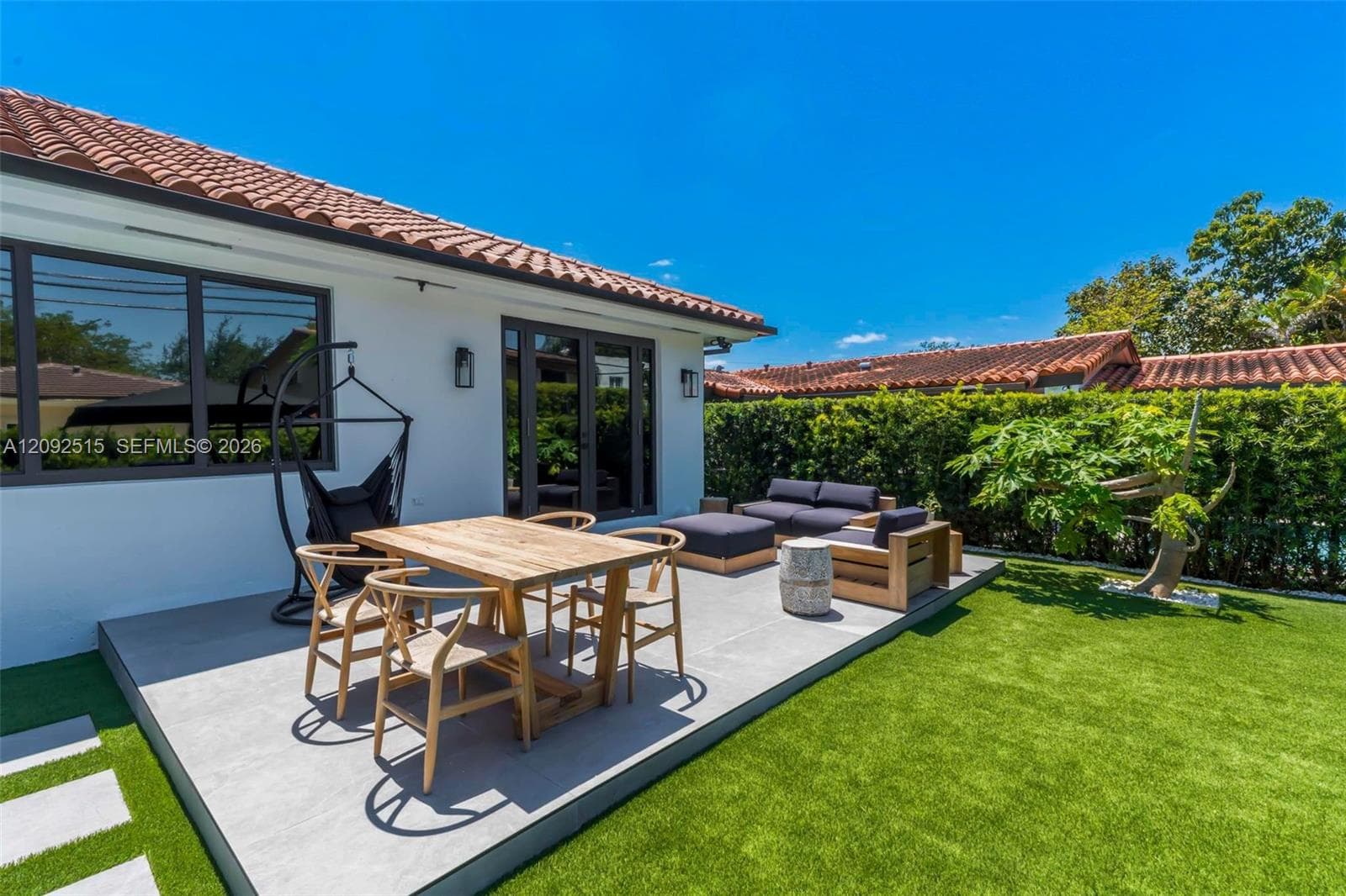 1543 Bird Rd #- photo 3