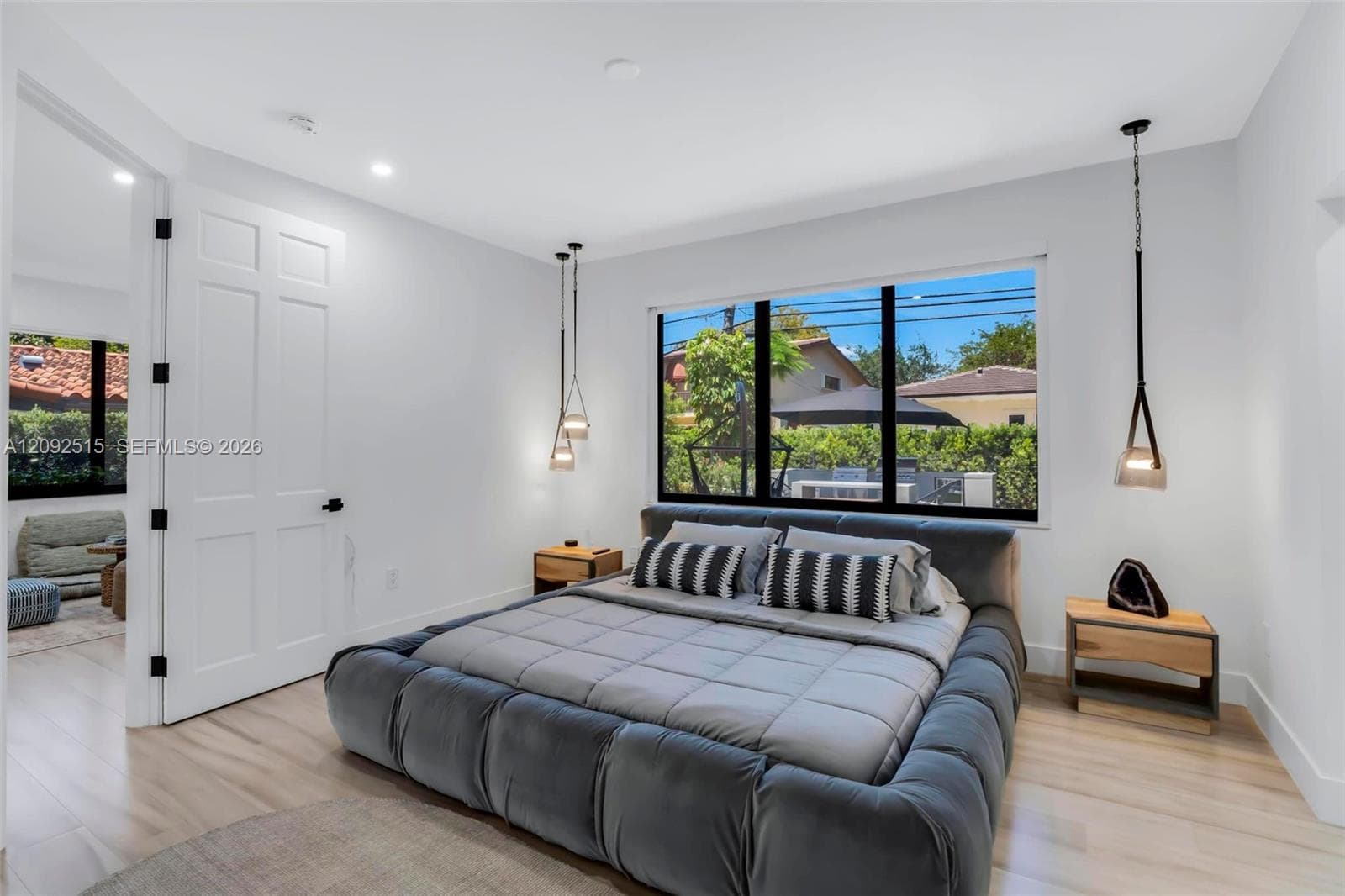 1543 Bird Rd #- photo 15