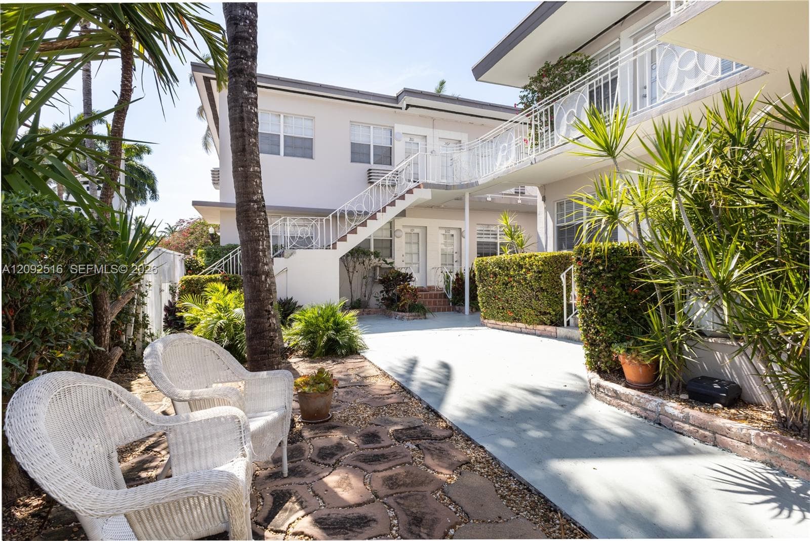 Espanola Way Villas · #207 in Miami Beach - Photo 18