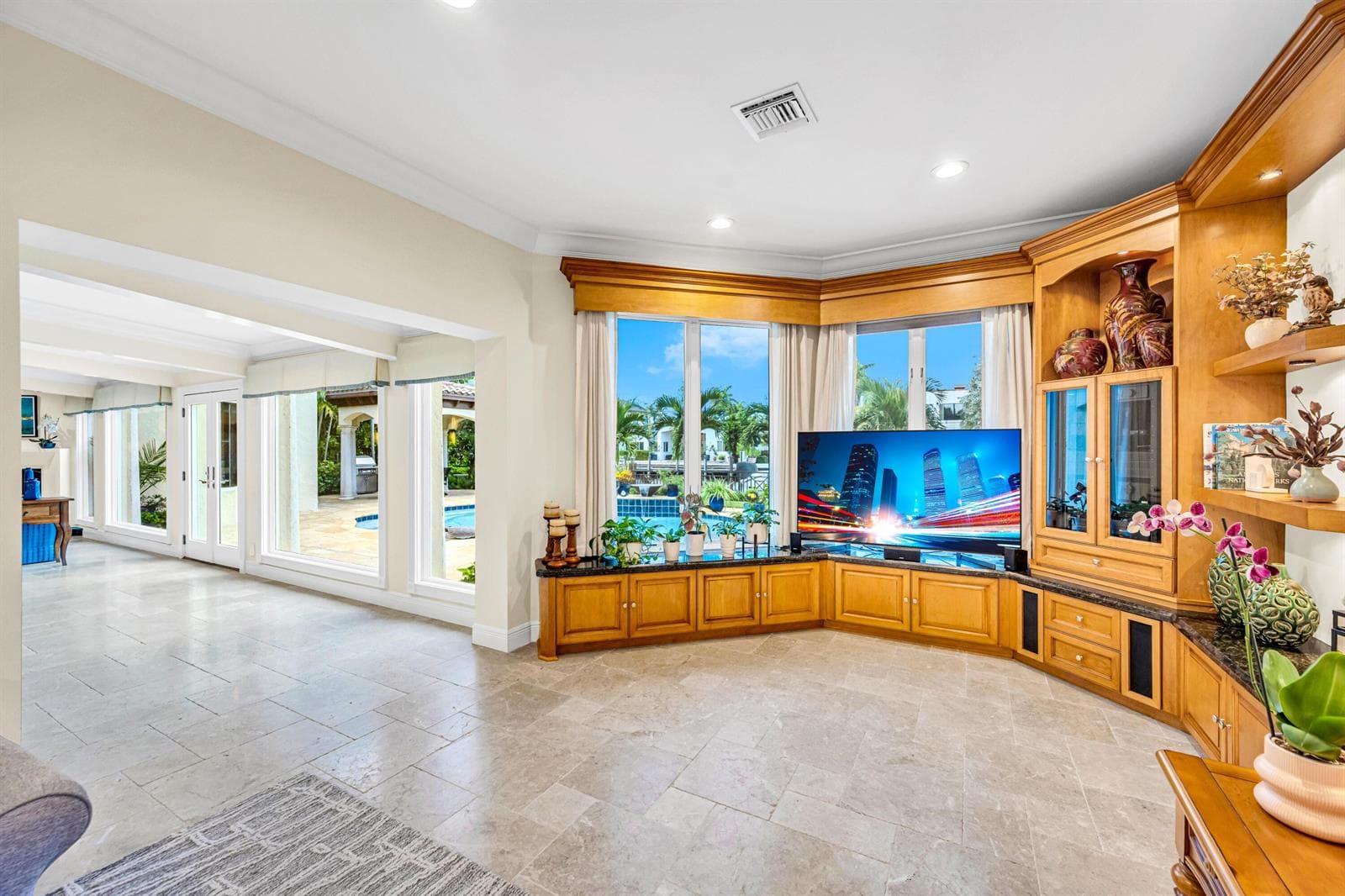 2507 BARCELONA DR-54