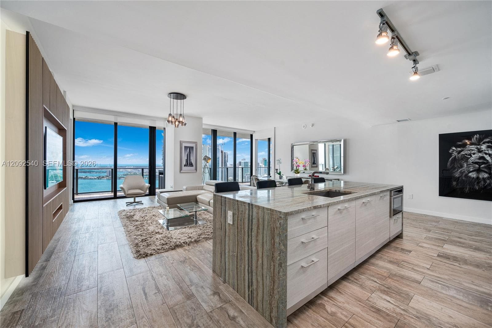 Paraiso Bay · #PH5003 in Miami - Photo 4