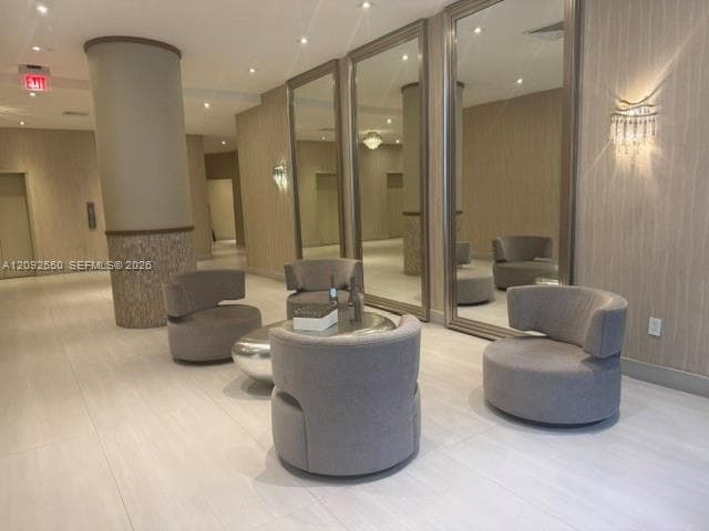 THE CARRIAGE HOUSE · #601 in Miami Beach - Photo 8