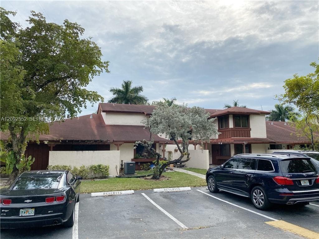 MISTY LAKE SOUTH CONDO PH · #102-28 in Miami Gardens - Photo 1