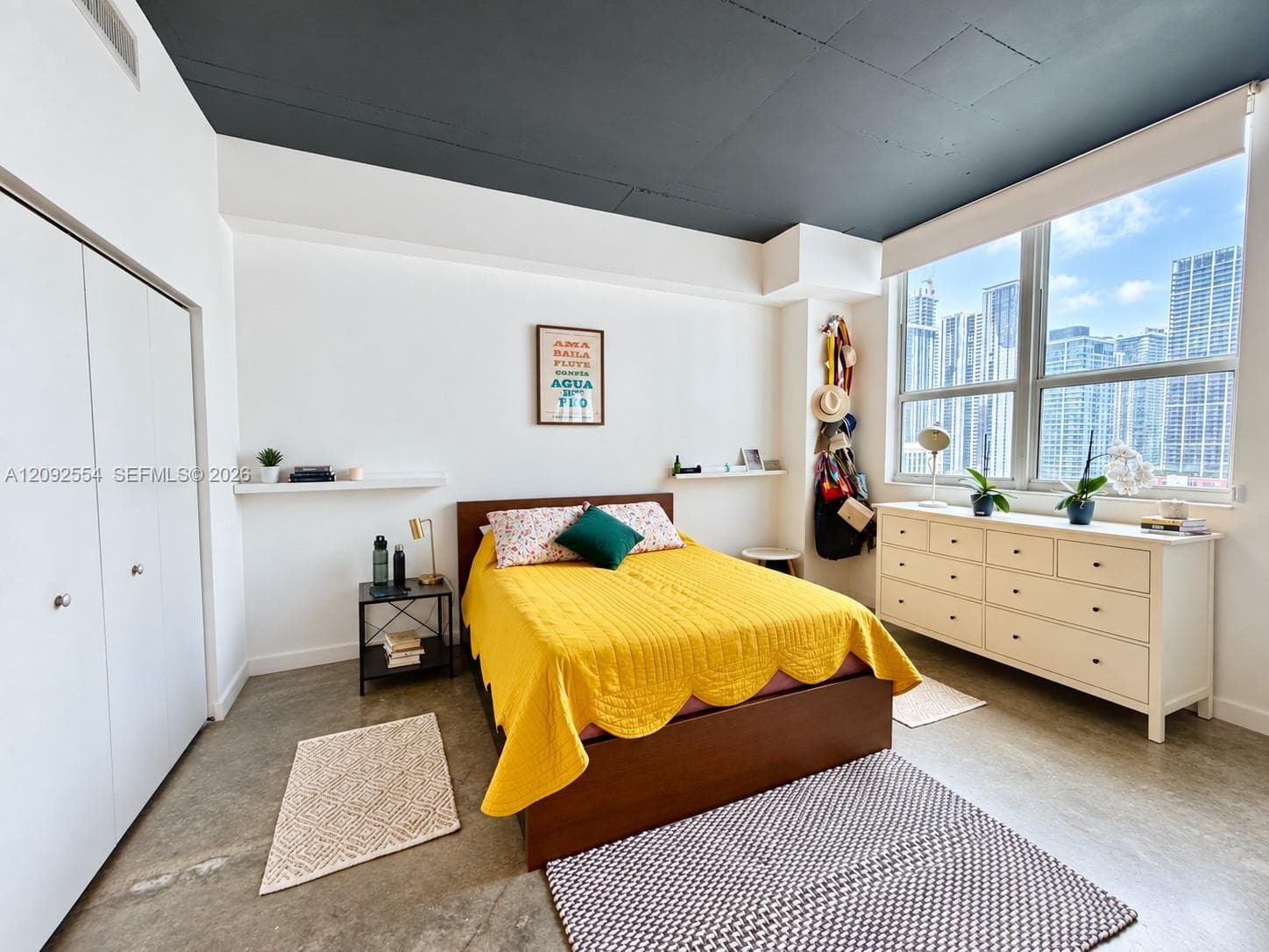 Loft Downtown II · #1909 in Miami - Photo 9