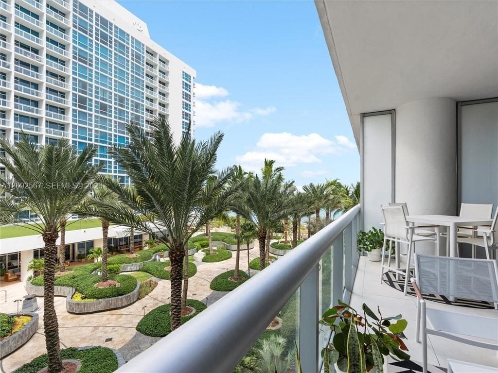 Carillon Miami Beach · #301 in Miami Beach - Photo 12