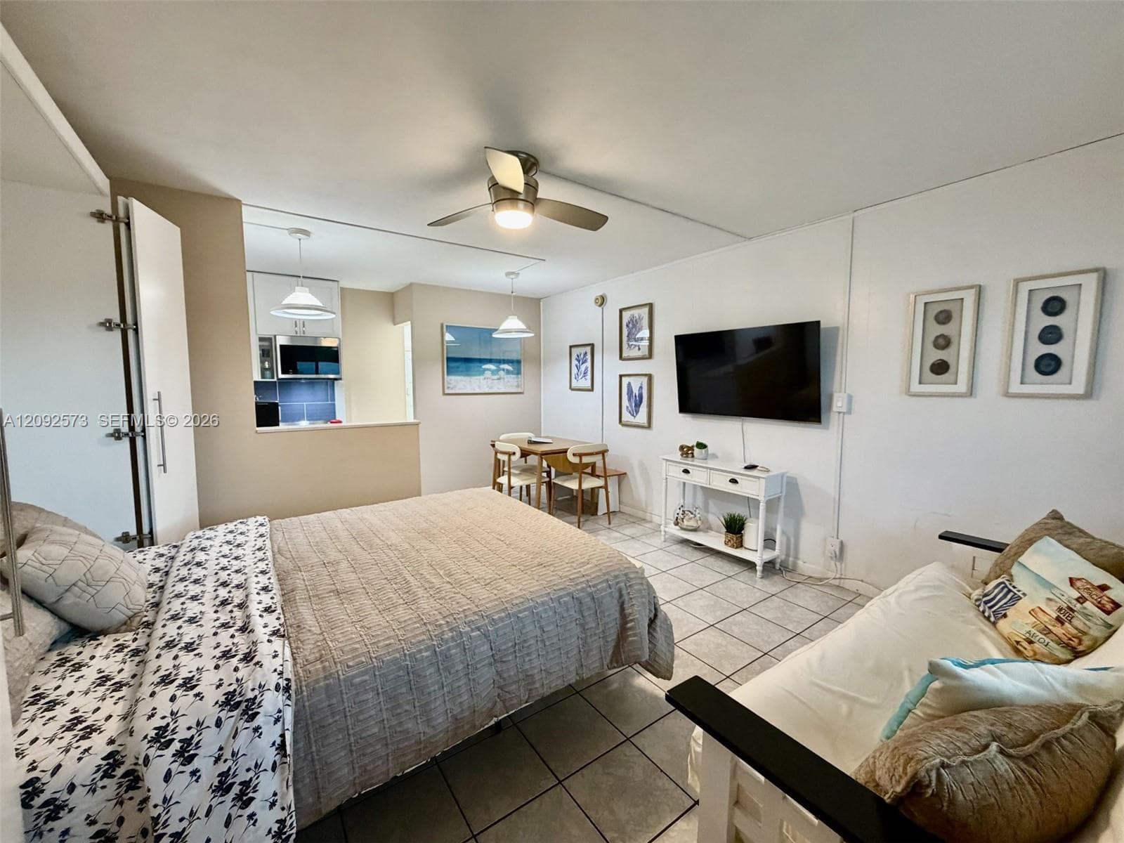 INTERNATIONAL STUDIO APT · #105 in Lauderdale By The Sea - Photo 10