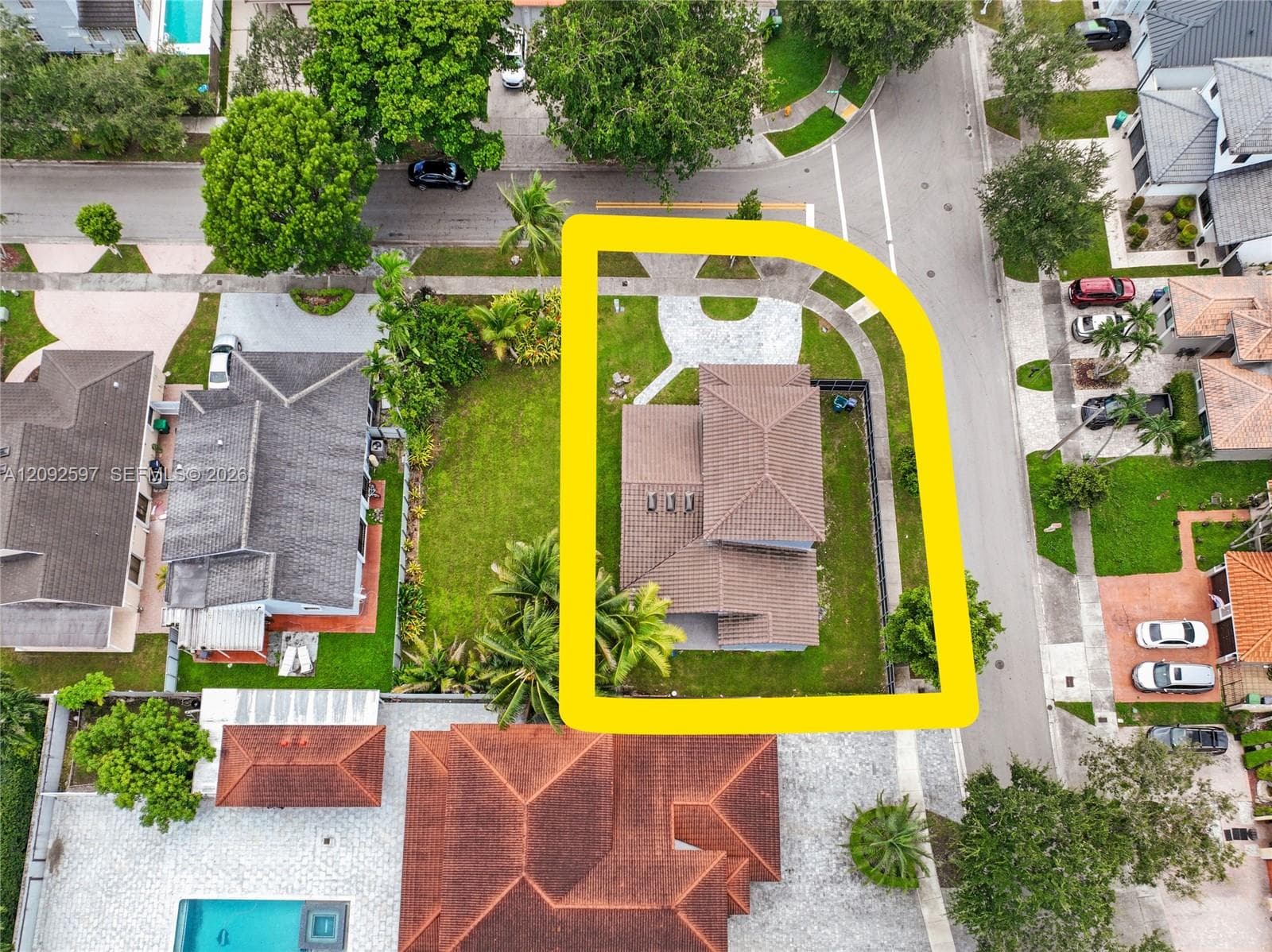 8745 NW 150th Ter photo 41