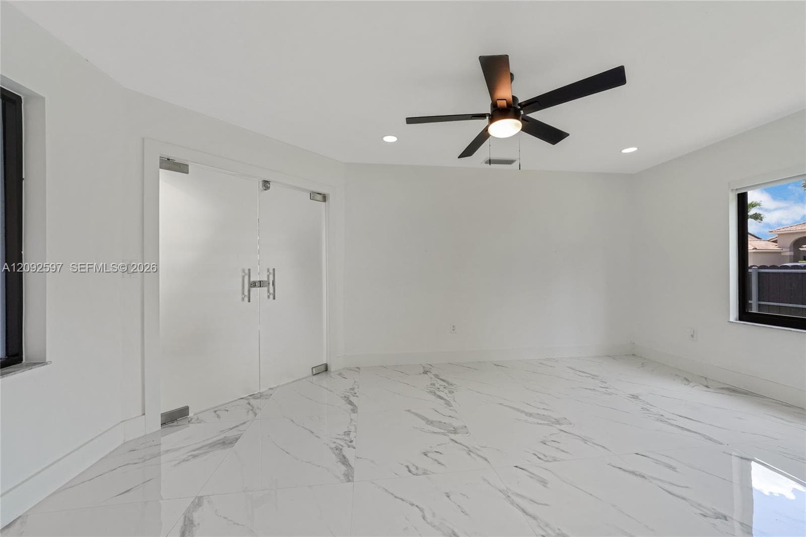 8745 NW 150th Ter photo 18