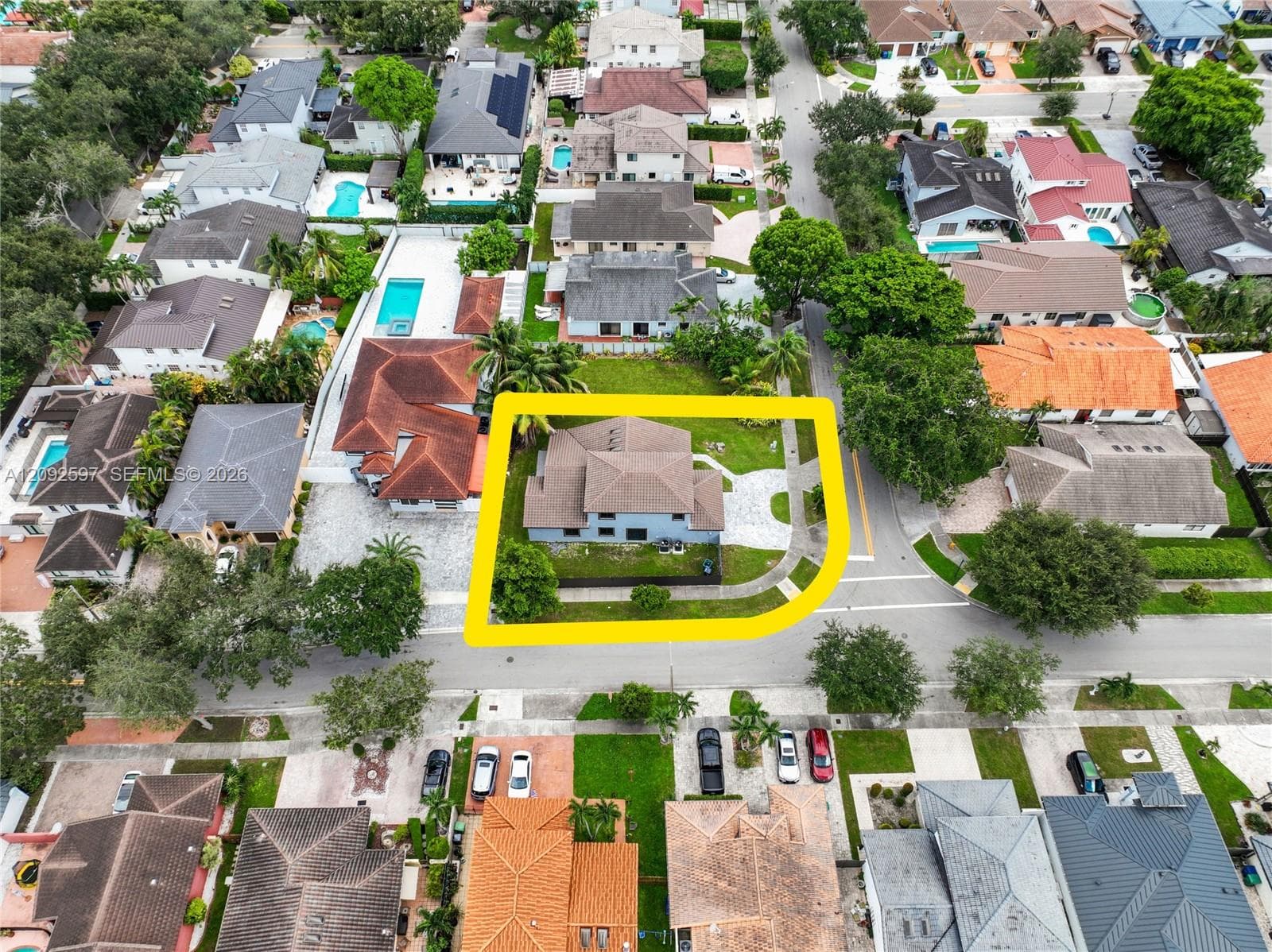 8745 NW 150th Ter photo 39