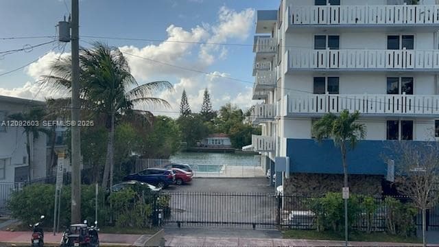 DICKENS GARDENS CONDO · #203 in Miami Beach - Photo 13