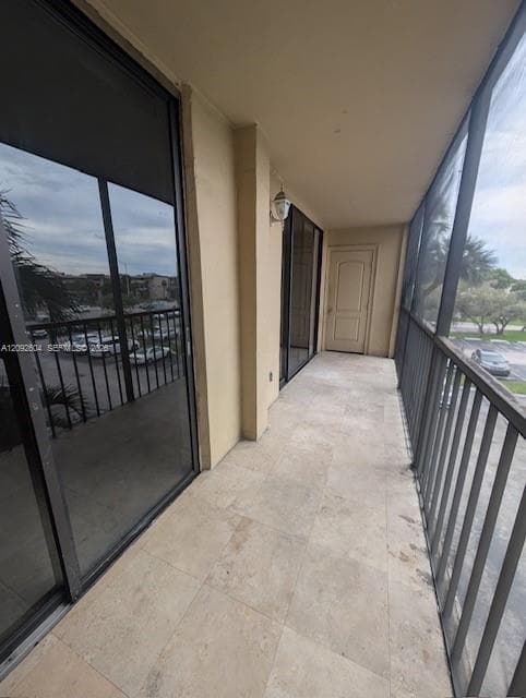 FOX CHASE CONDO #3 · #303 in Miami - Photo 7