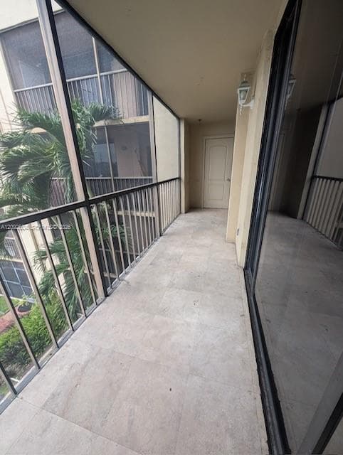 FOX CHASE CONDO #3 · #303 in Miami - Photo 5