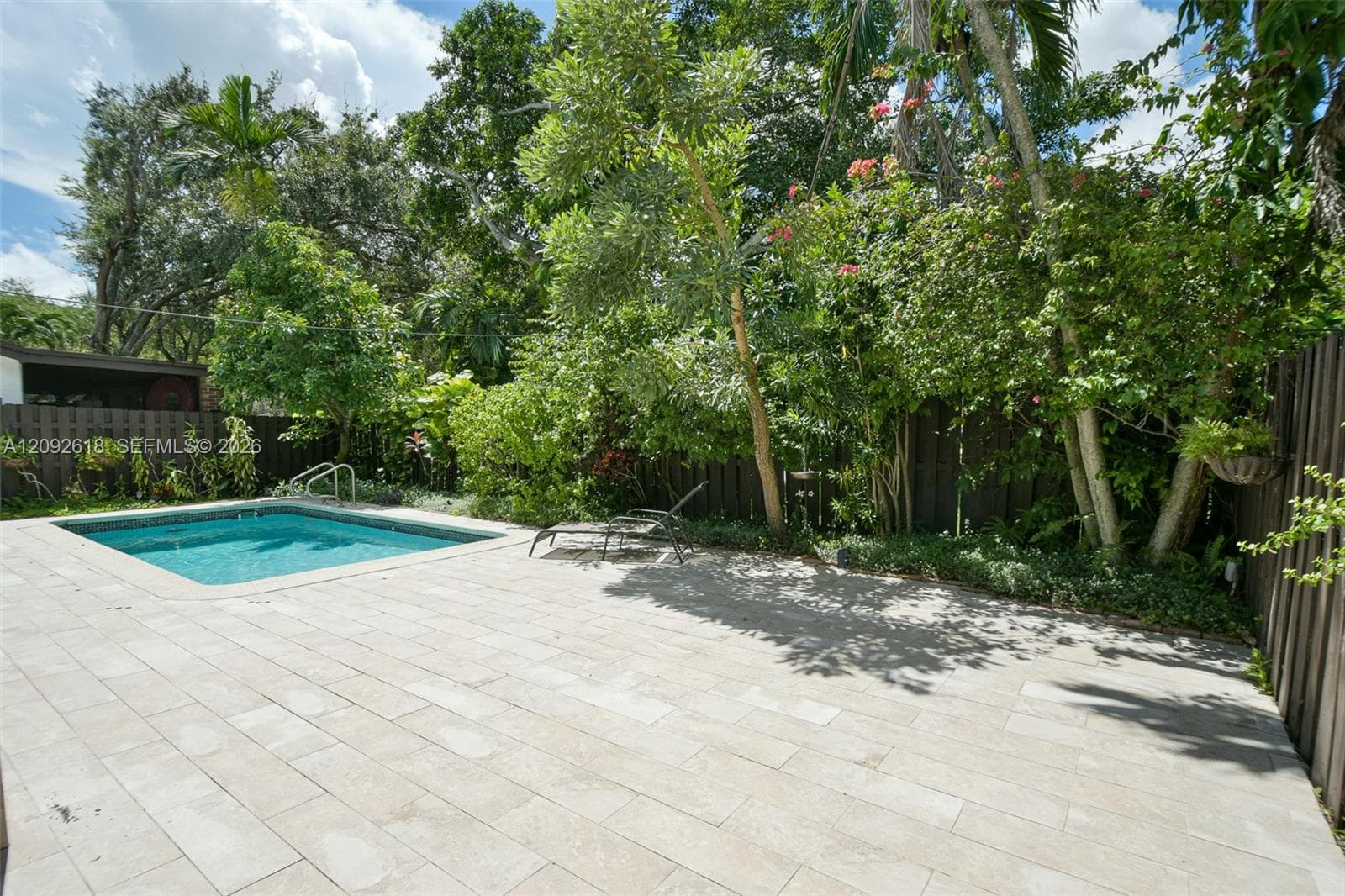 11624 SW 135th Pl photo 23