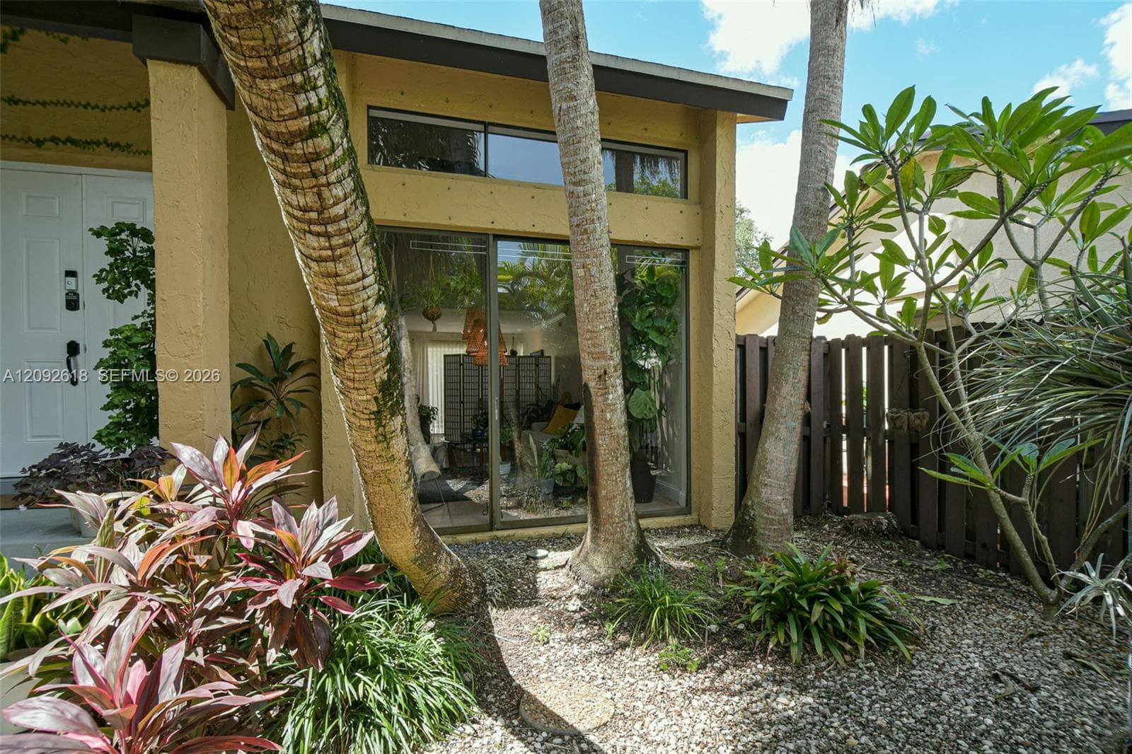 11624 SW 135th Pl photo 5