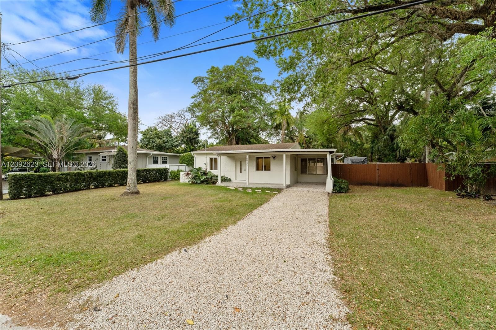 6820 SW 77th Ter photo 5