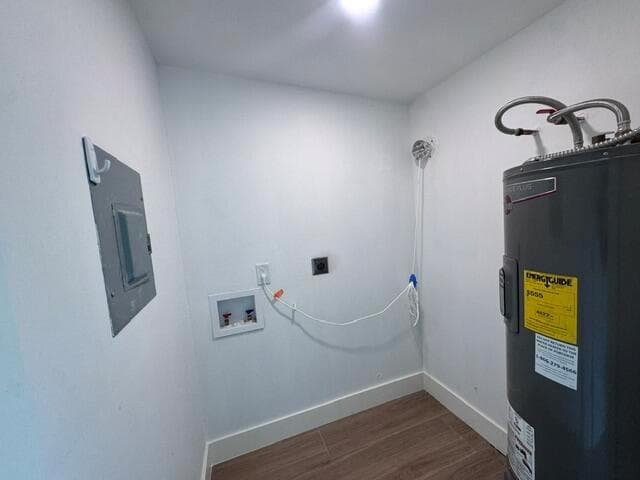WASHER DRYER ROOM