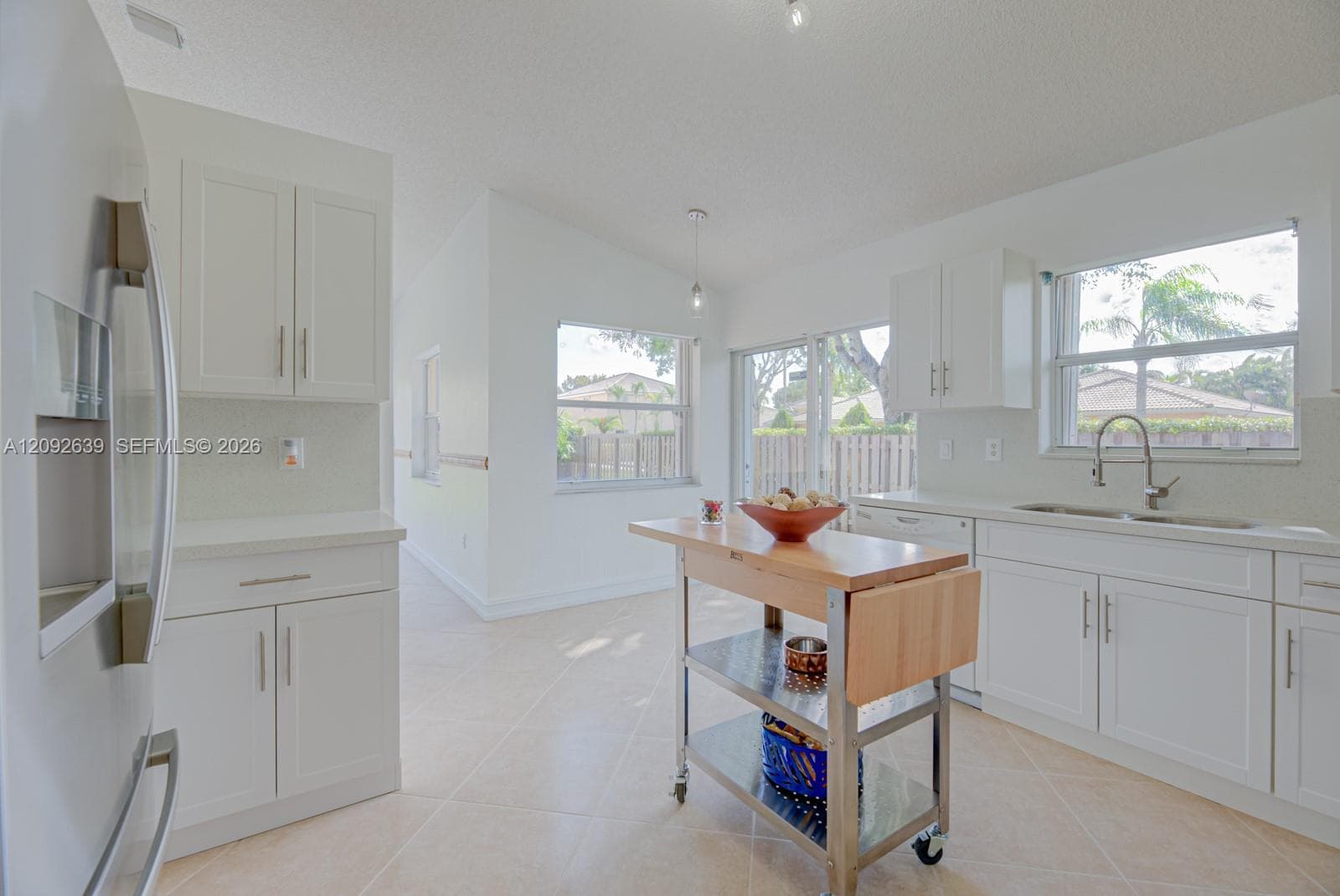 14133 SW 154th Pl #. photo 4