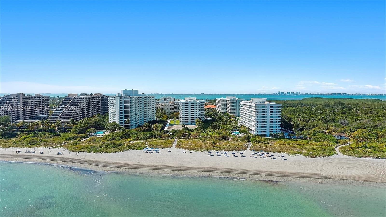Commodore Club East · #812 in Key Biscayne - Photo 5