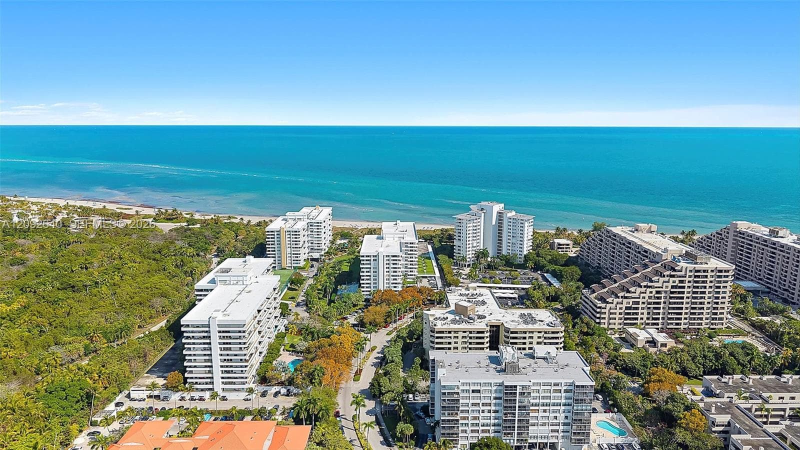 Commodore Club East · #812 in Key Biscayne - Photo 4