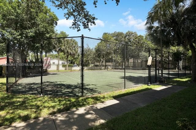 MARINA OAKS CONDO · #909 in Fort Lauderdale - Photo 20