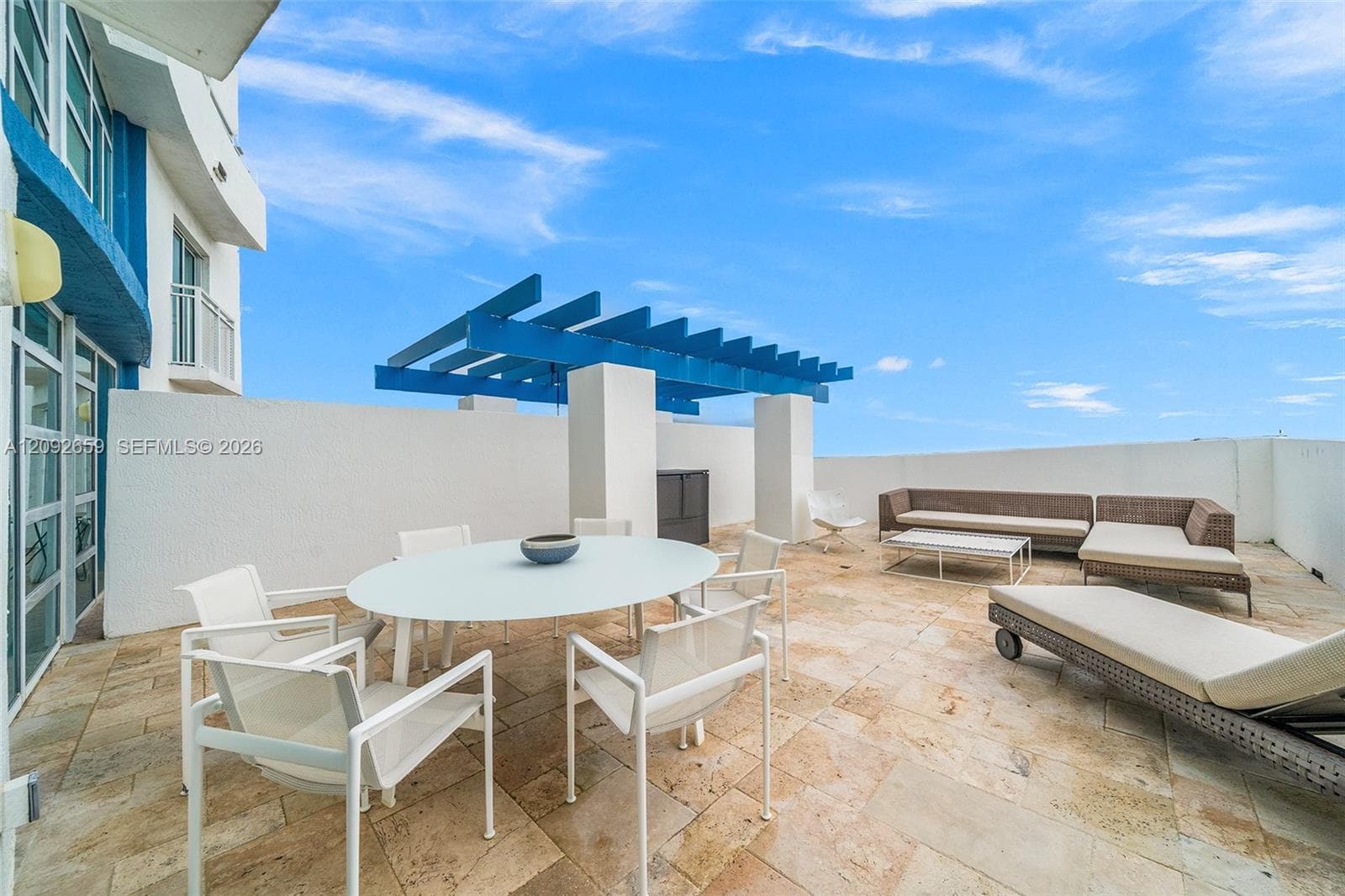 Ocean Blue · #1012 in Miami Beach - Photo 3