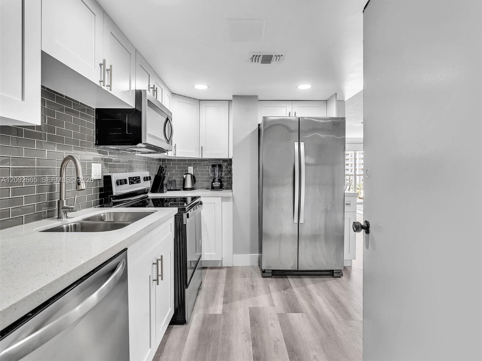 MARBELLA TOWER · #510 in Sunny Isles Beach - Photo 26