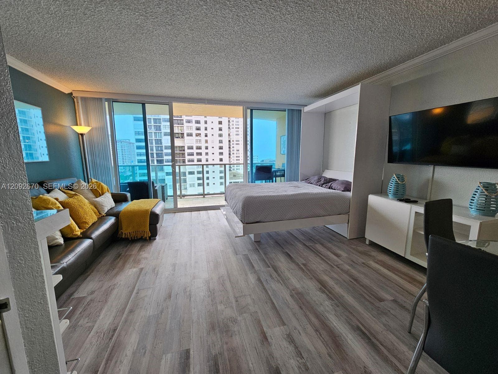 WAVE CONDO · #937 in Hollywood - Photo 12