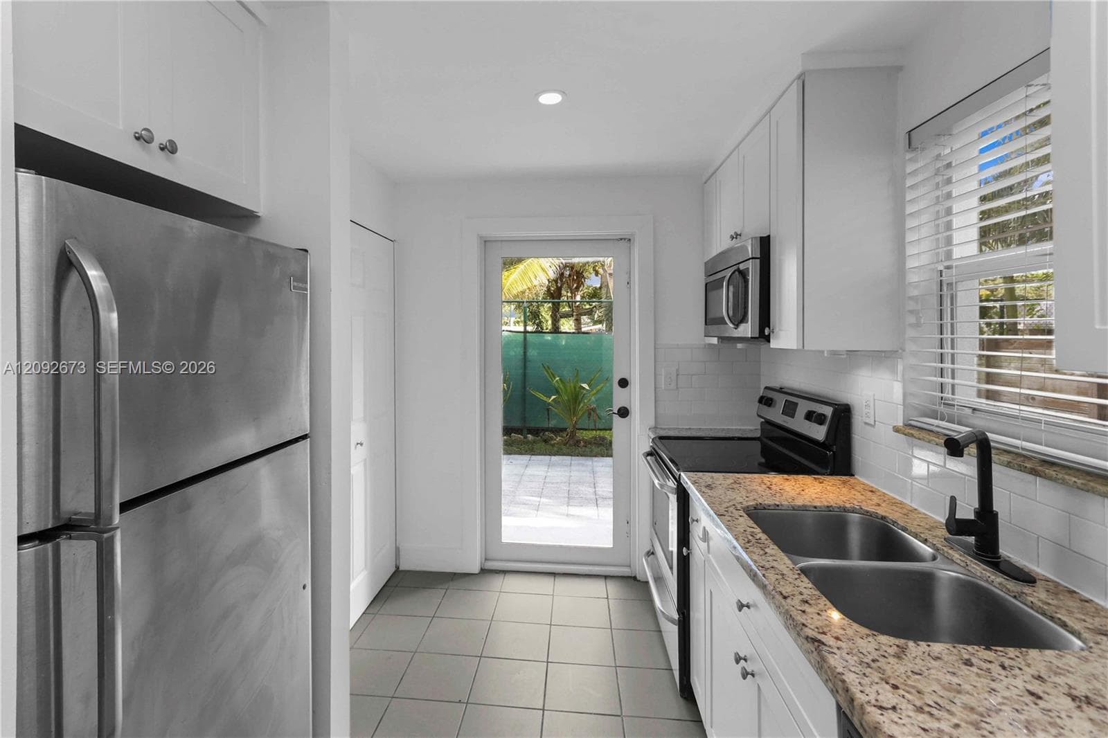 3625 SW 37th Ave #11 photo 7