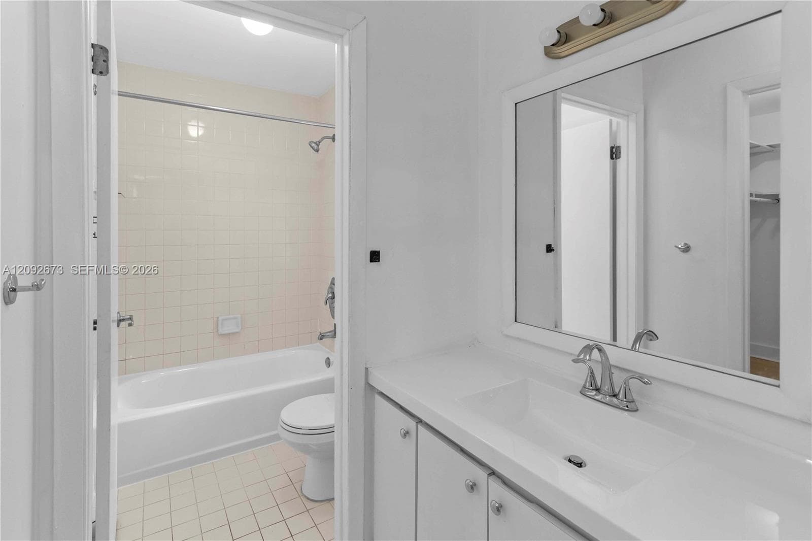 3625 SW 37th Ave #11 photo 19