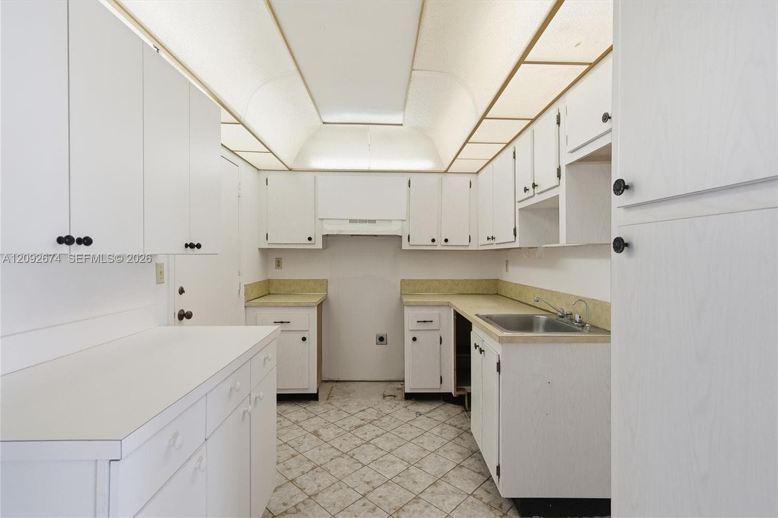10000 PLAZA CONDO-NORTH T · #501 in Bay Harbor Islands - Photo 8