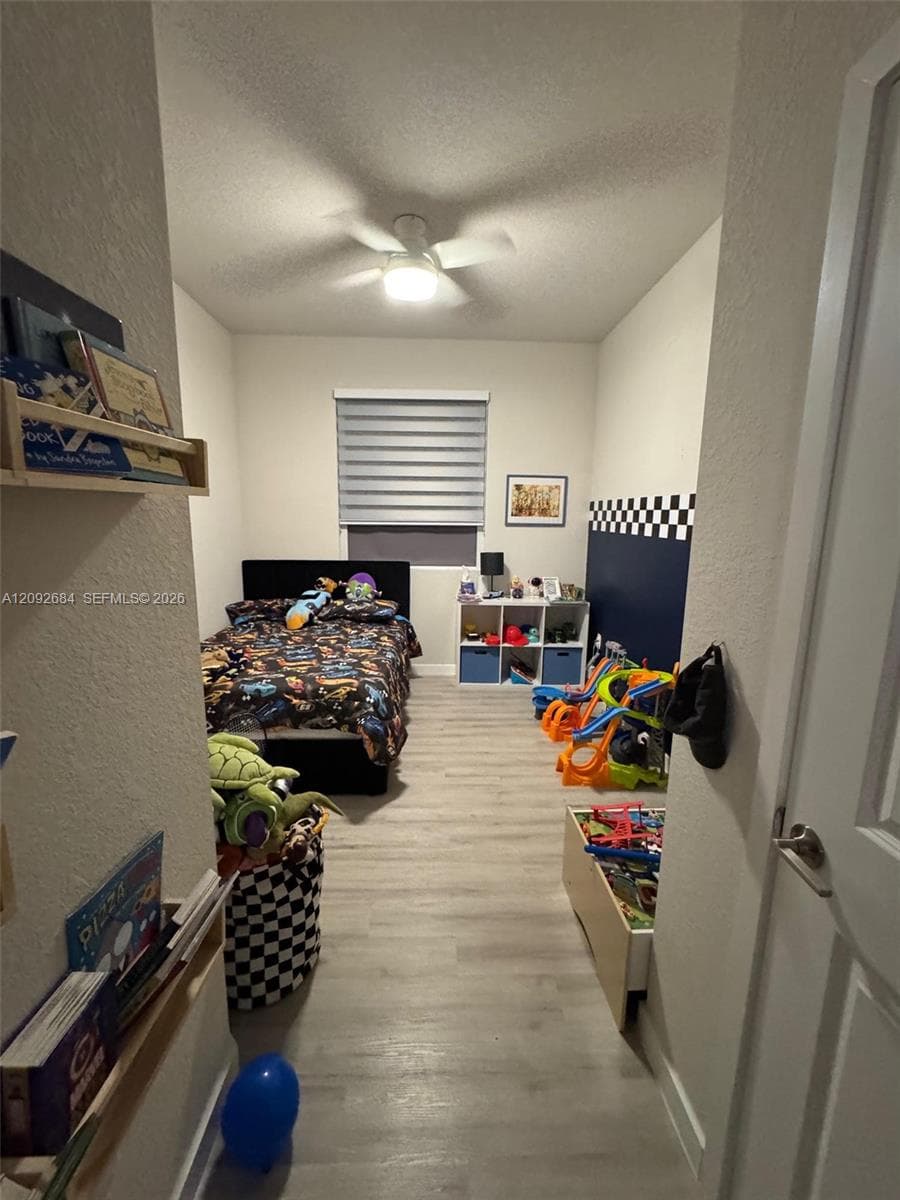 10941 SW 232nd Ter photo 15