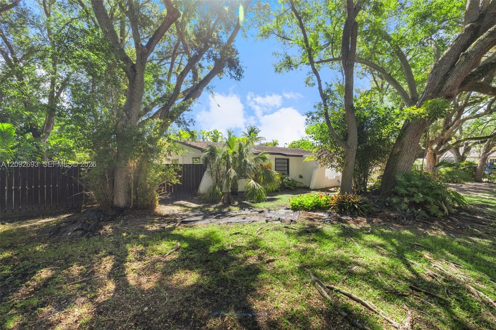 15545 SW 78th Pl photo 2