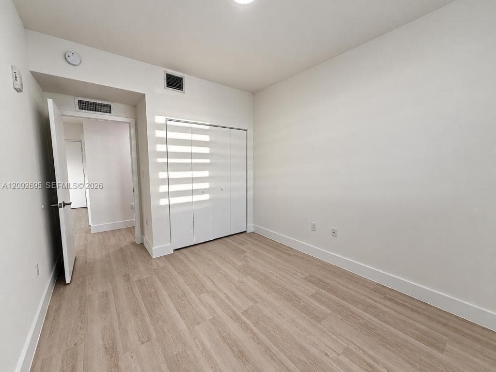 GEO M PHIPPENS · #B207 in Hallandale Beach - Photo 16