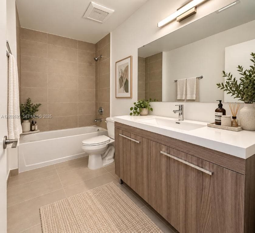 GEO M PHIPPENS · #B207 in Hallandale Beach - Photo 14