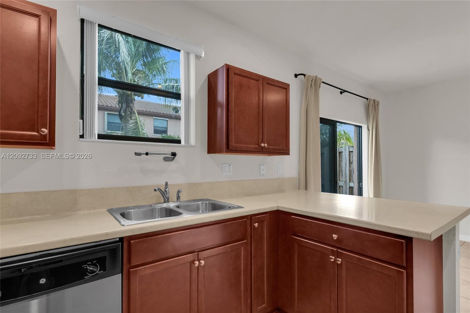 3778 SE 2nd Dr photo 16