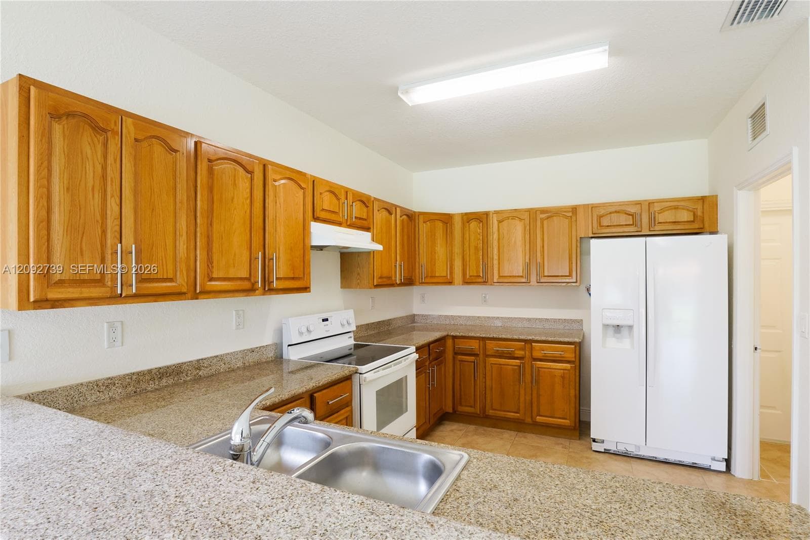 17120 SW 92nd Ct photo 5