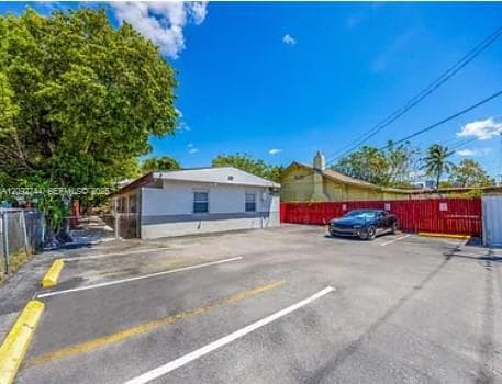 NORTHERN BLVD TRACT · #6 in Miami - Photo 1