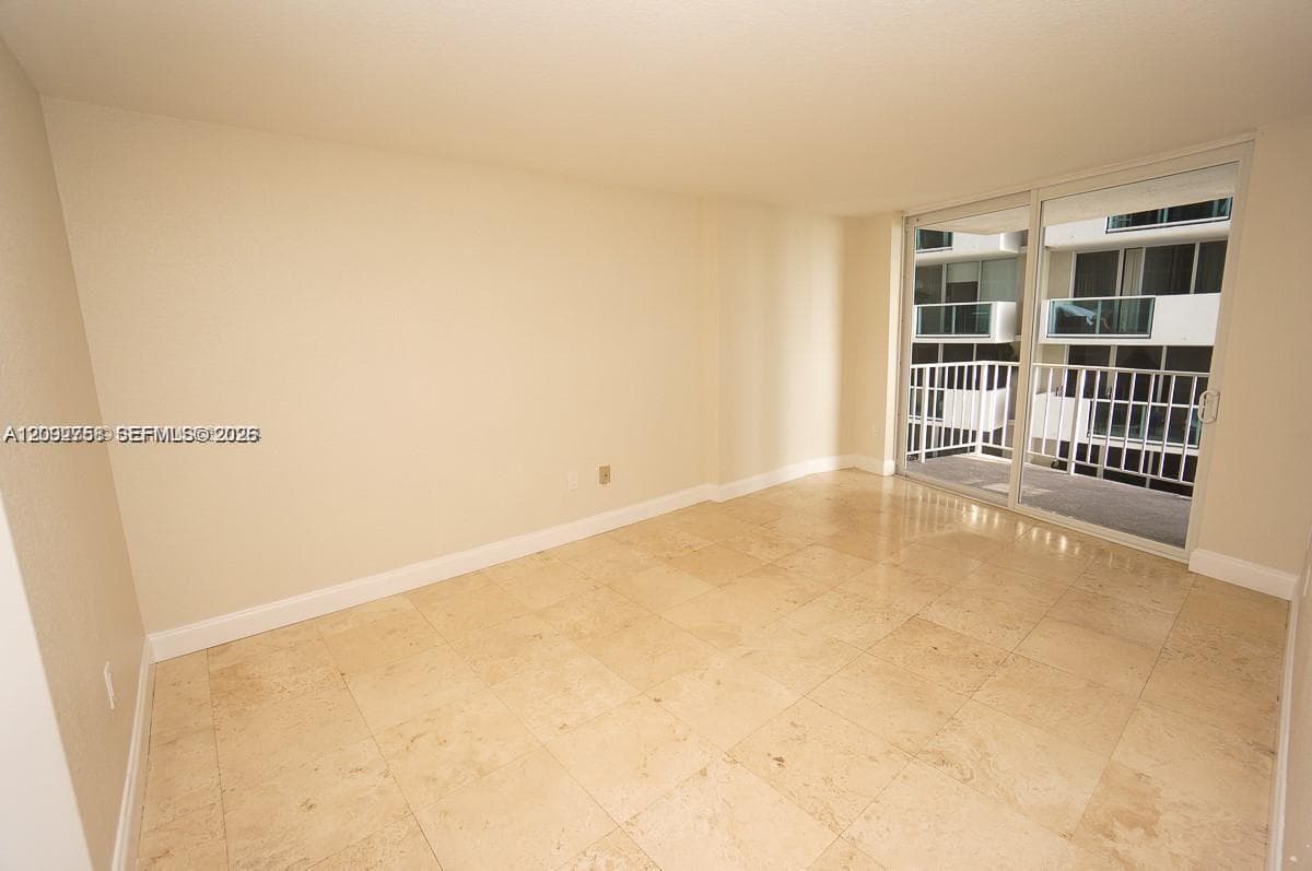 BAYVIEW TERRACE CONDO · #513 in Miami Beach - Photo 12