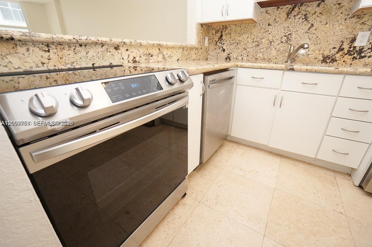 BAYVIEW TERRACE CONDO · #513 in Miami Beach - Photo 4
