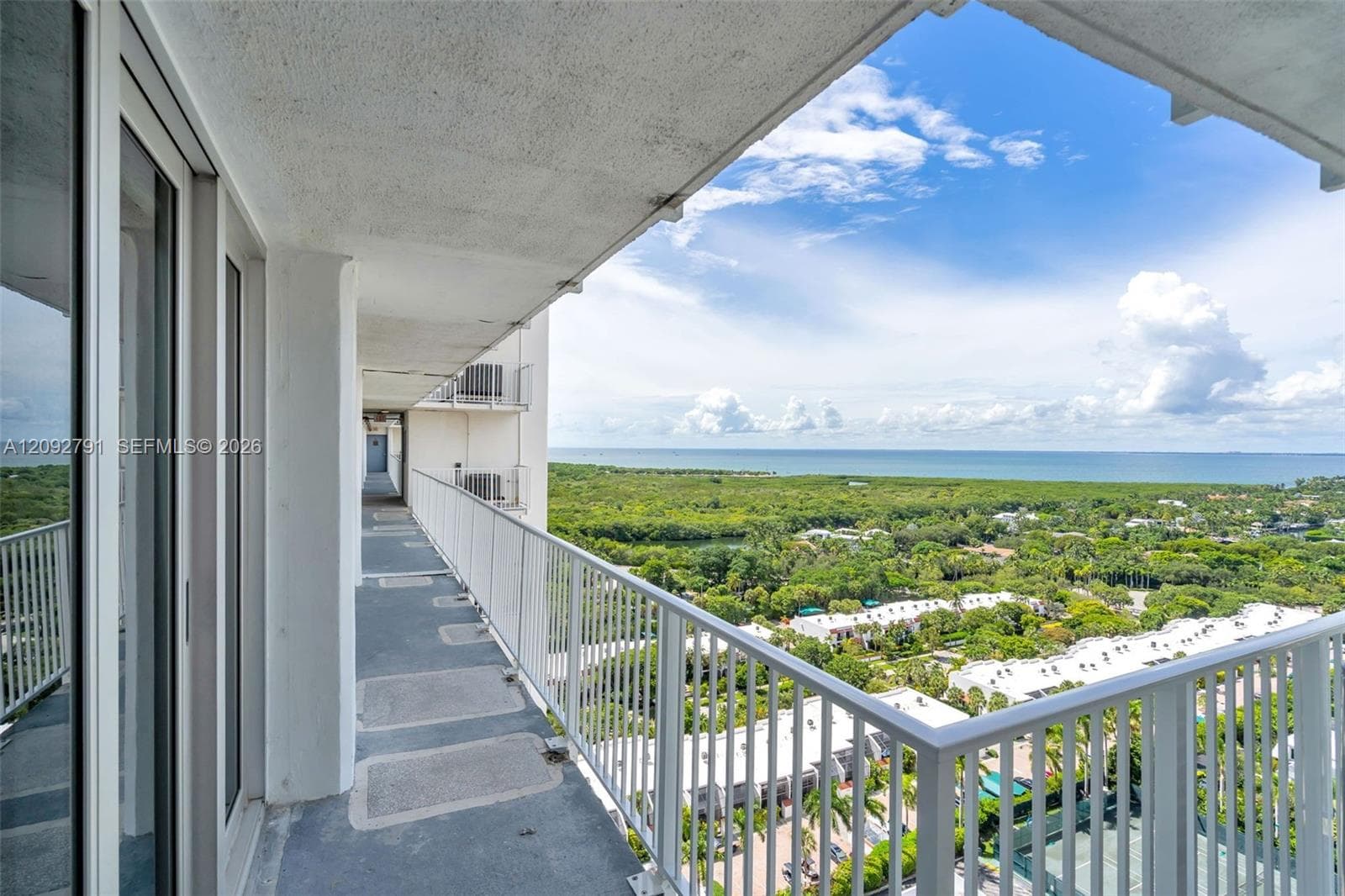 Casa Del Mar Condos · #20E in Key Biscayne - Photo 23