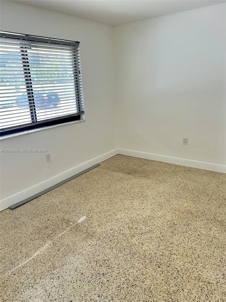 BISCAYNE COURT · #1 in Miami - Photo 6