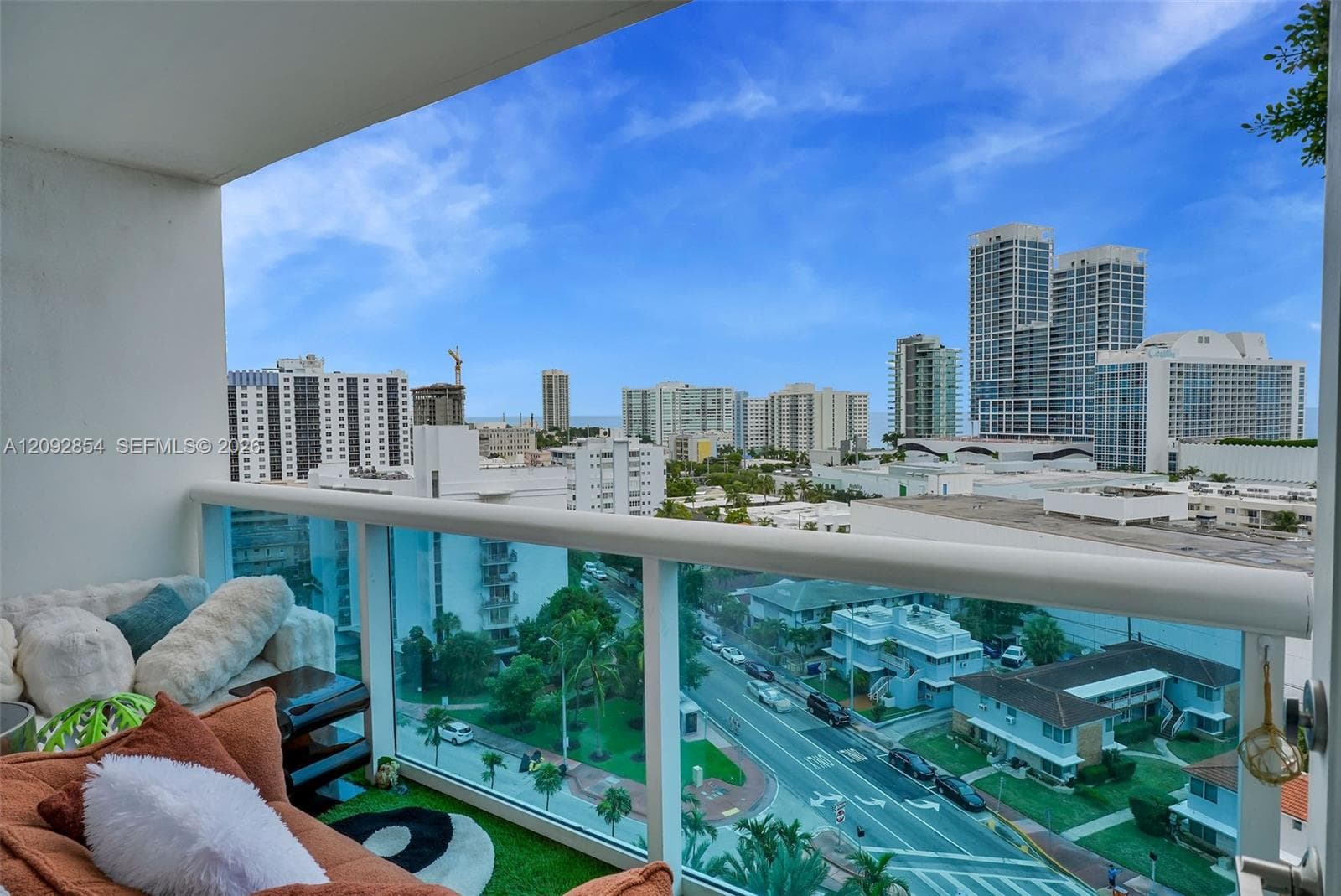 AQUASOL CONDO · #12S in Miami Beach - Photo 6
