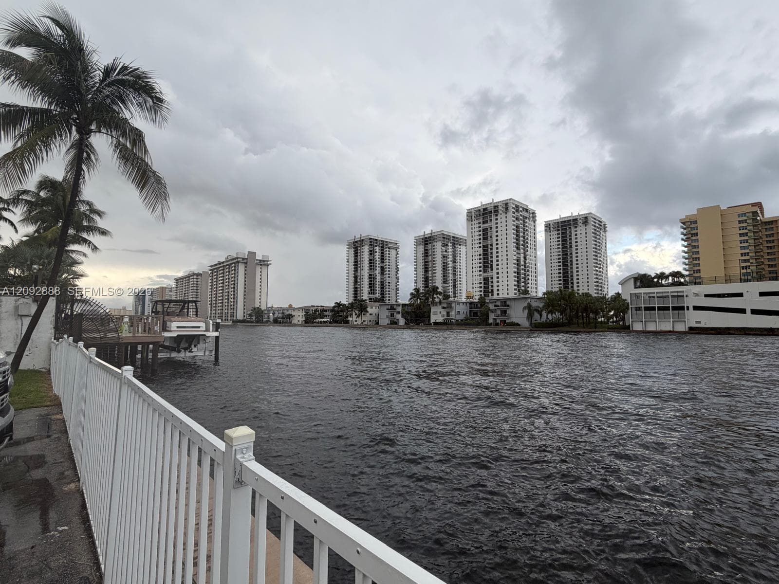 OCEANVIEW PARK CONDO · #507 in Hallandale Beach - Photo 38