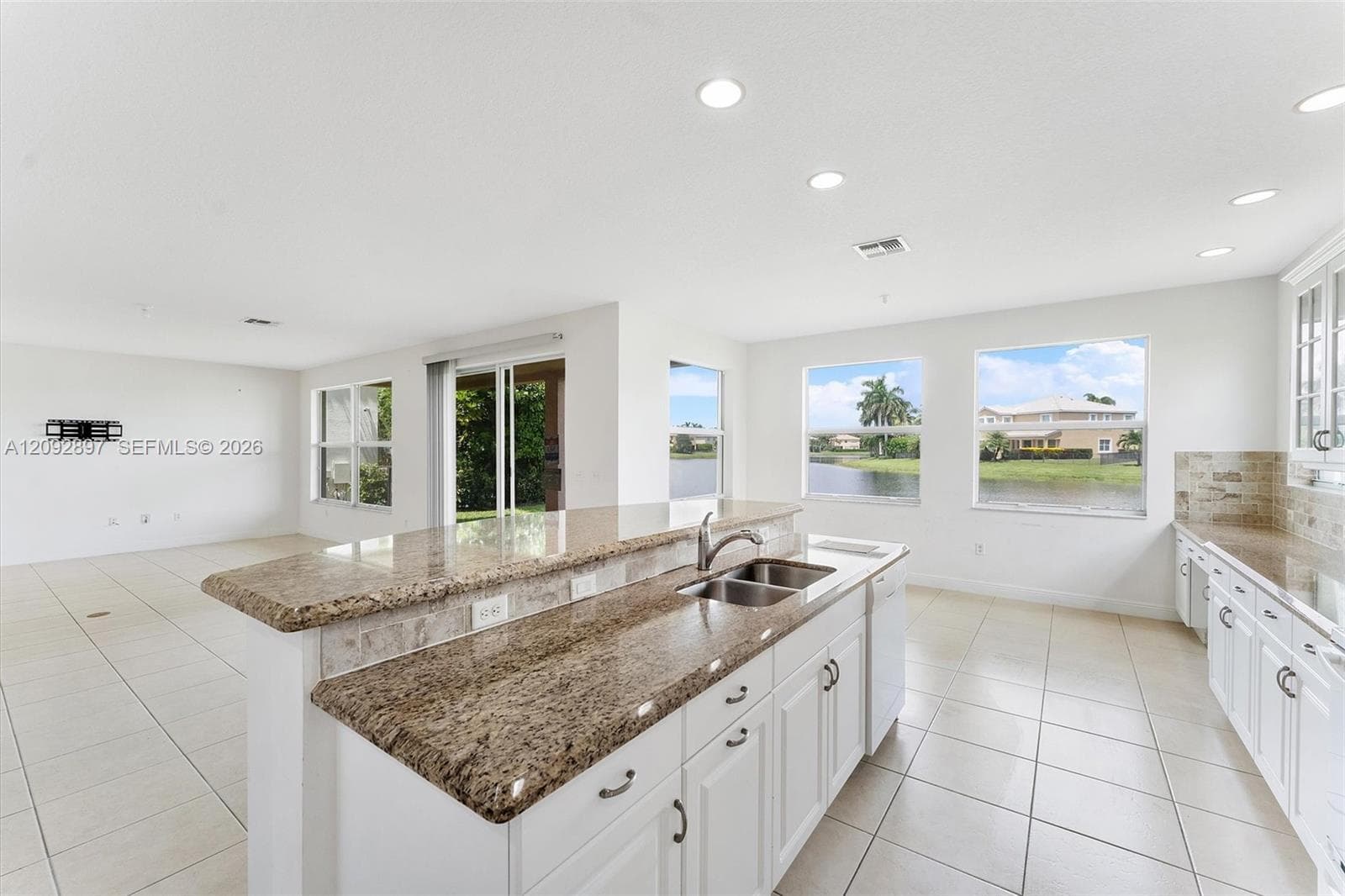 9640 Phipps Ln photo 30