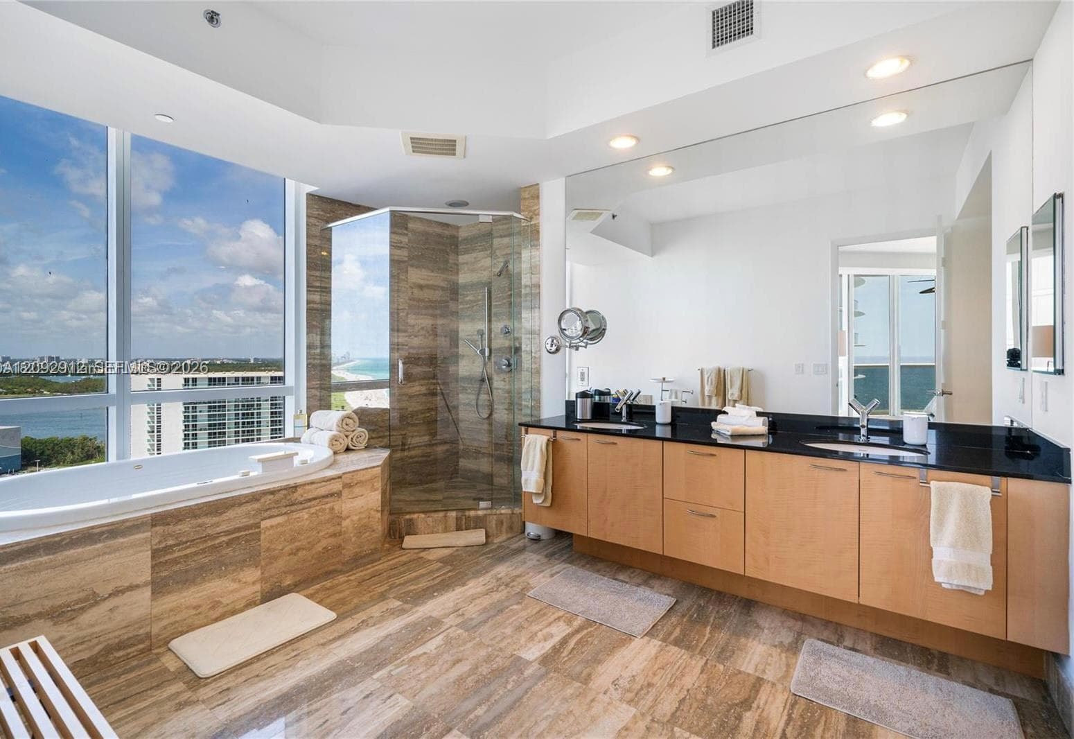 Trump Tower III · #2006 in Sunny Isles Beach - Photo 7