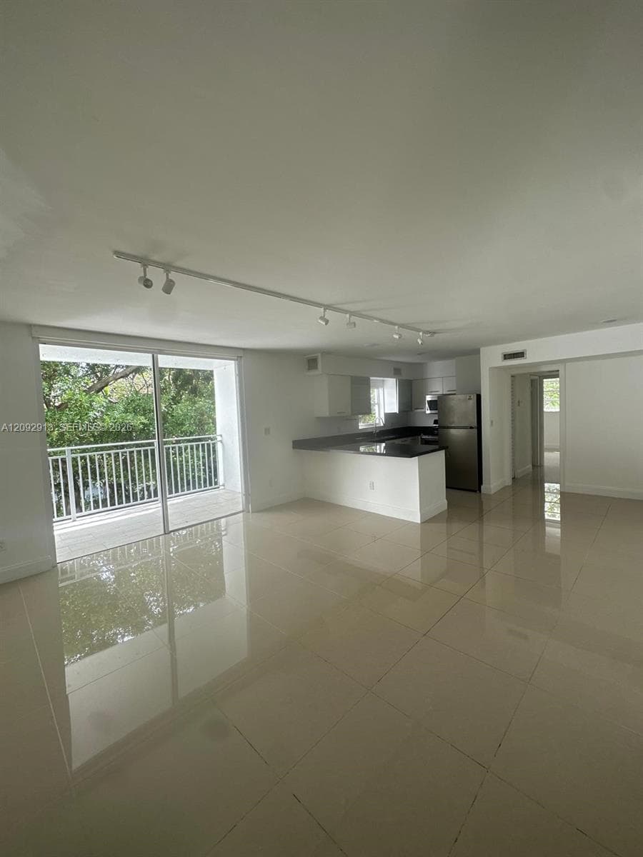 NIRVANA CONDO NO THREE CO · #B510 in Miami - Photo 8