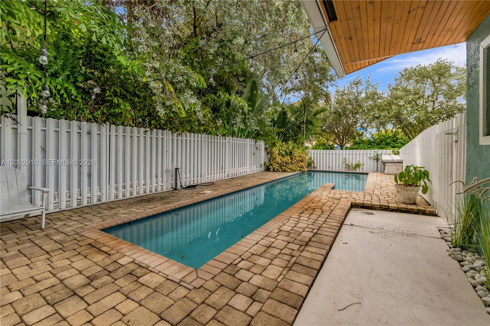 663 Ponce De Leon Dr #2 photo 5