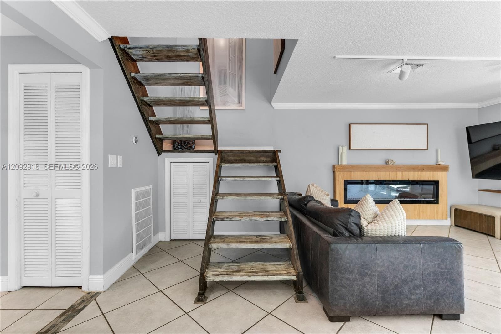 663 Ponce De Leon Dr #2 photo 33