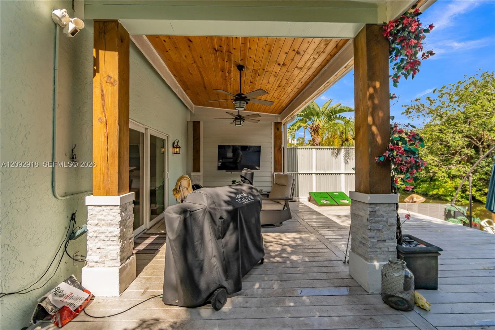 663 Ponce De Leon Dr #2 photo 39
